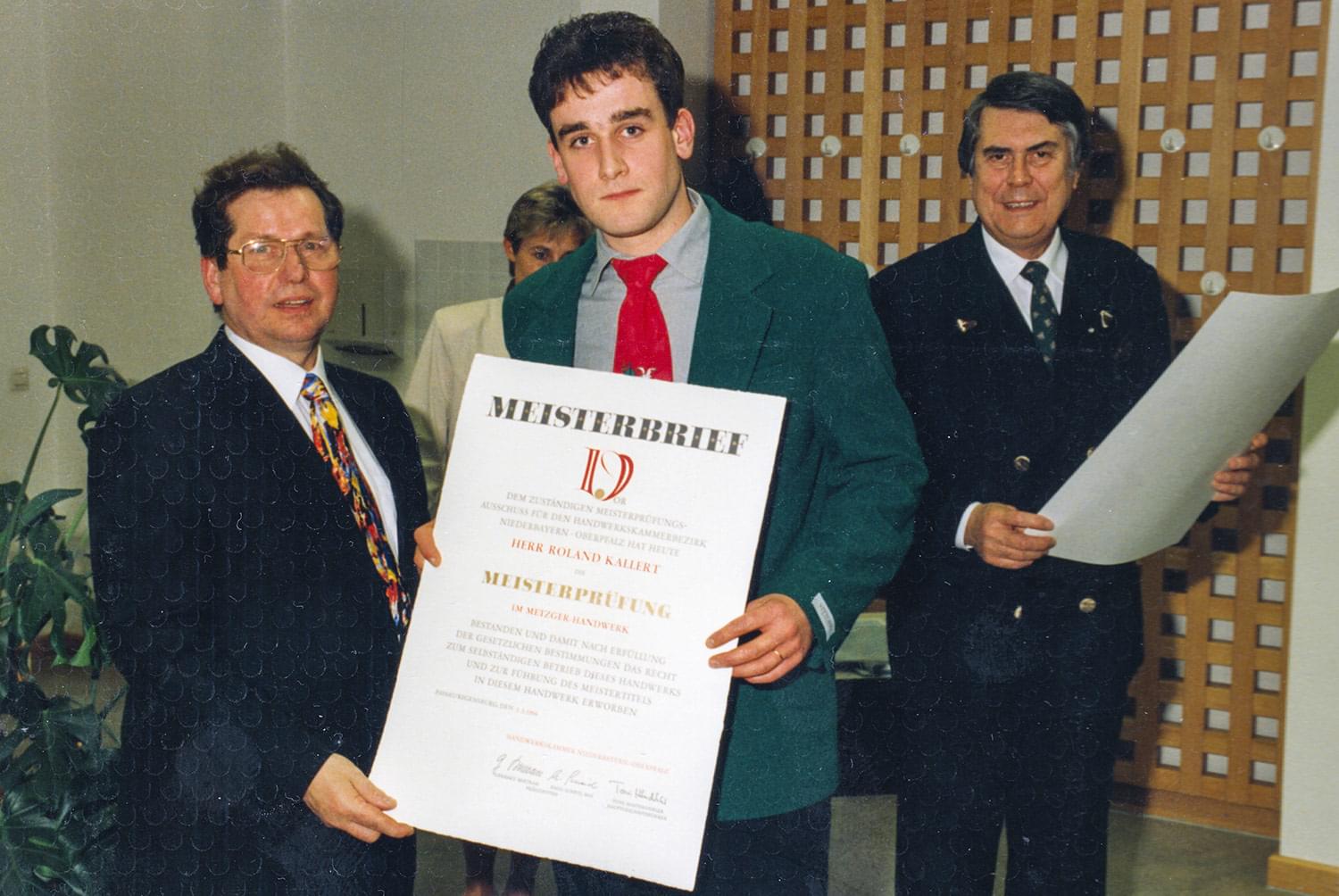 Roland Kallert mit Meisterbrief